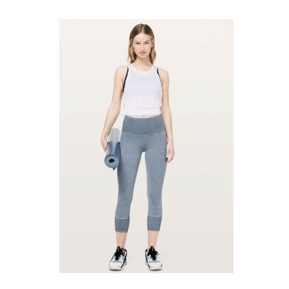 Lemon High-Waist Cropped Leggings in Heather Gray